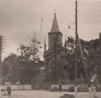 Preiļu Romas katoļu baznīcas vēsturiskais fotoattēls